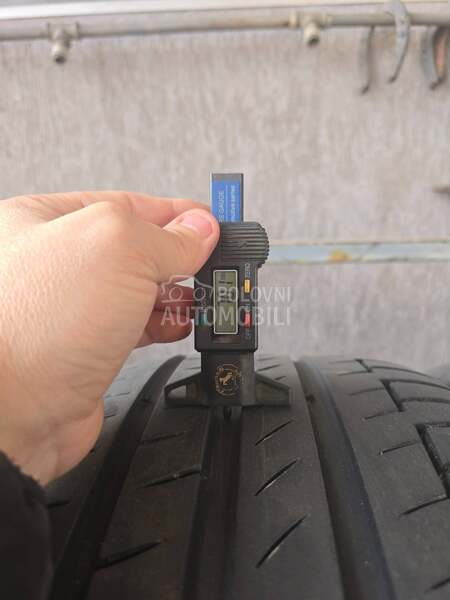 Continental 255/55 R19 Letnja