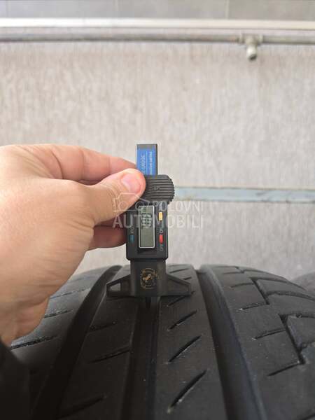 Continental 255/55 R19 Letnja