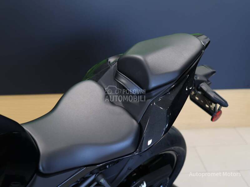 Kawasaki Ninja ZX-4R