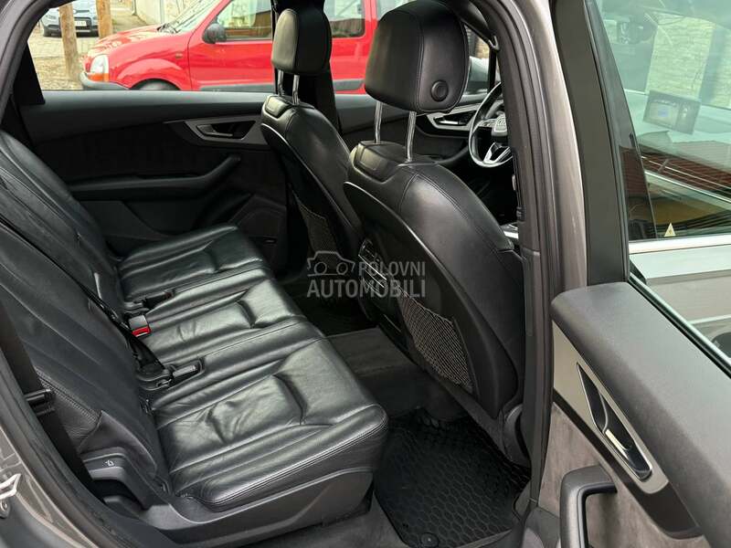 Audi Q7 e tron ful