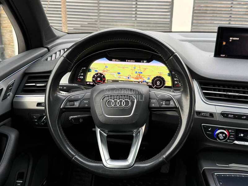 Audi Q7 e tron ful