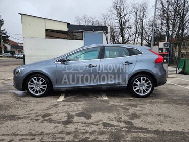 Volvo V40 K.o.ž.a  n.a.v.i