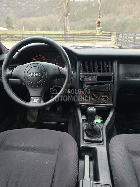 Audi 80 B4 1.6E