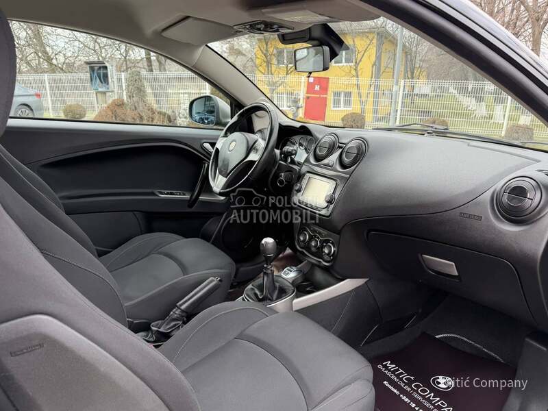 Alfa Romeo MiTo 