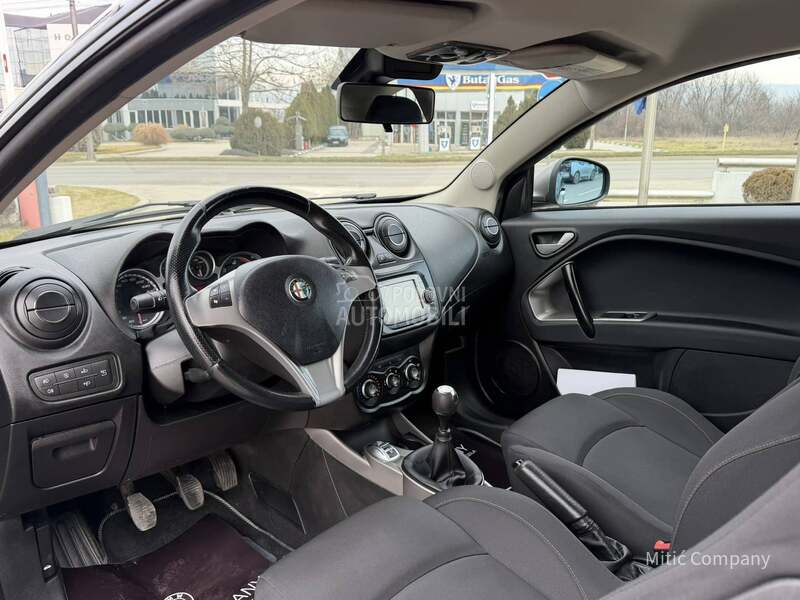 Alfa Romeo MiTo 
