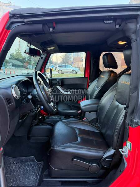 Jeep Wrangler 3.6 SAHARA