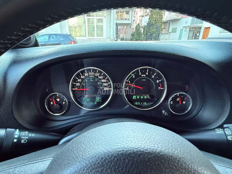 Jeep Wrangler 3.6 SAHARA