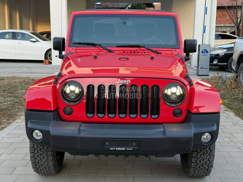 Jeep Wrangler 3.6 SAHARA