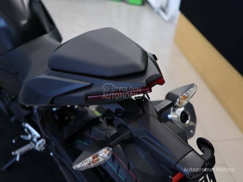 Kawasaki Ninja 500 A2