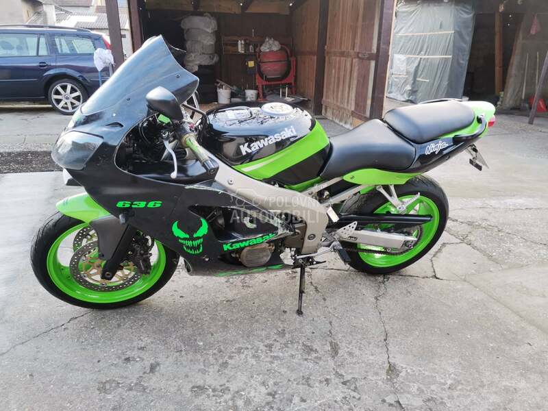 Kawasaki zx636r
