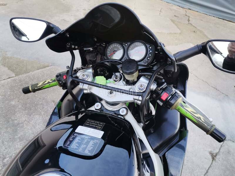 Kawasaki zx636r