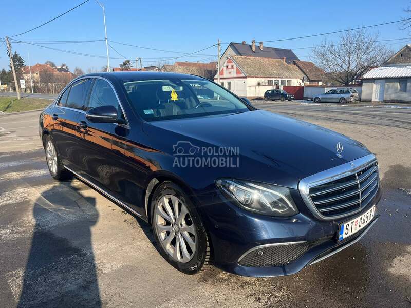 Mercedes Benz E 220 