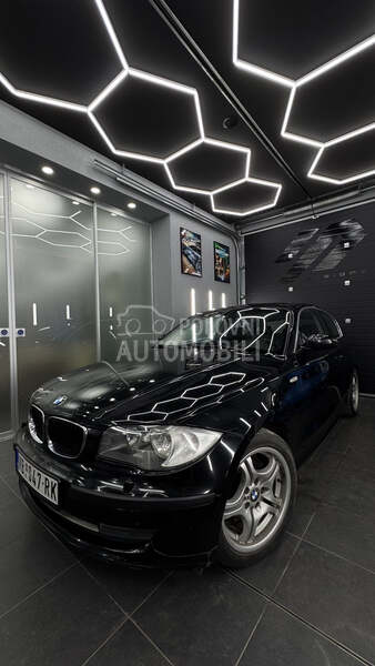 BMW 118 E81