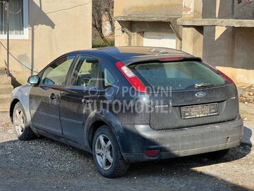 Ford Focus 1.6 tdci 2006. god. -  kompletan auto u delovima
