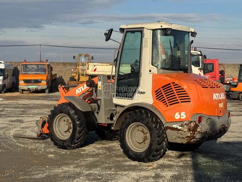 Atlas 65 Vile i Kašika