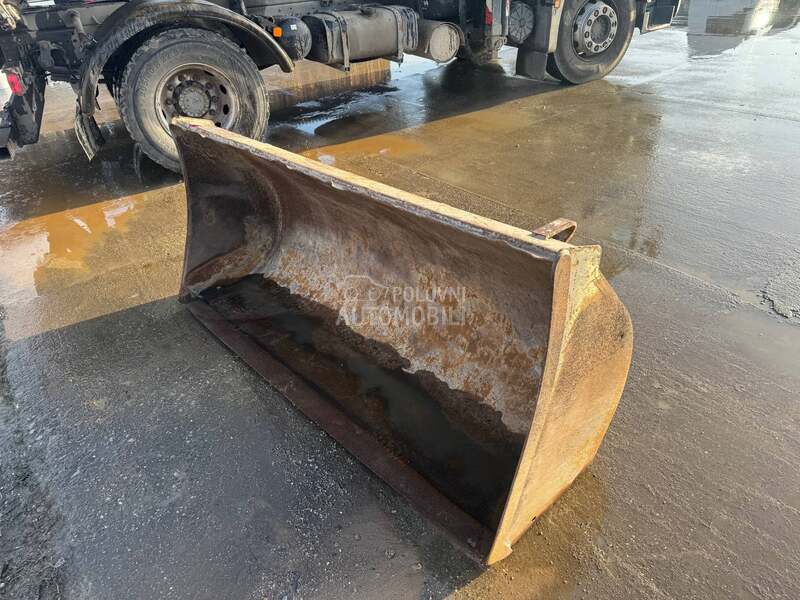 Atlas 65 Vile i Kašika