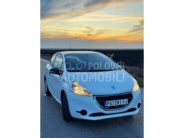 Peugeot 208 God/reg/Velik/serv