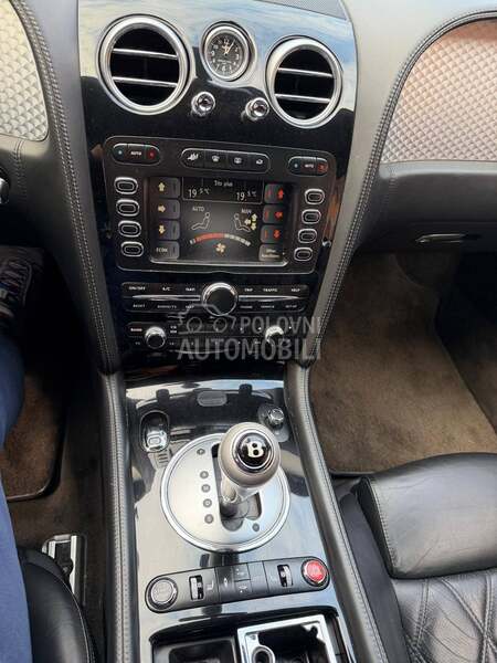 Bentley Continental sped rastailing