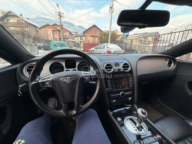 Bentley Continental sped rastailing