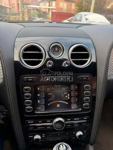 Bentley Continental sped rastailing