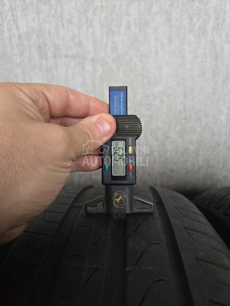 Pirelli 245/45 R18 Letnja