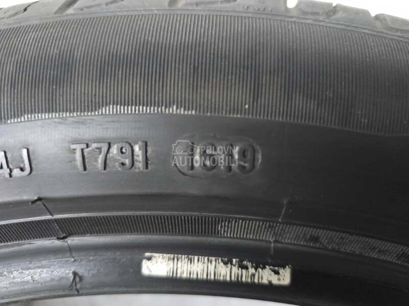 Pirelli 245/45 R18 Letnja