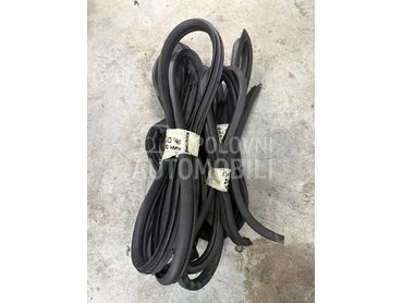 Keder vrata za Hyundai i30 od 2007. do 2012. god.