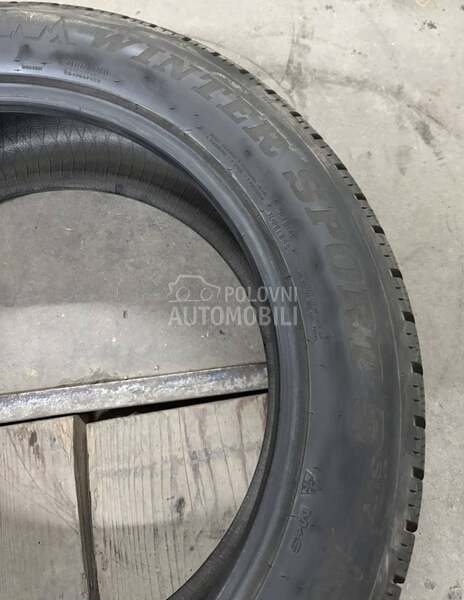 Dunlop 235/55 R19 Zimska
