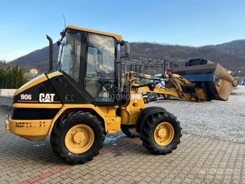 CAT 906