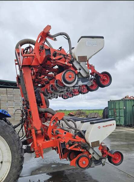 Kuhn Planter 3