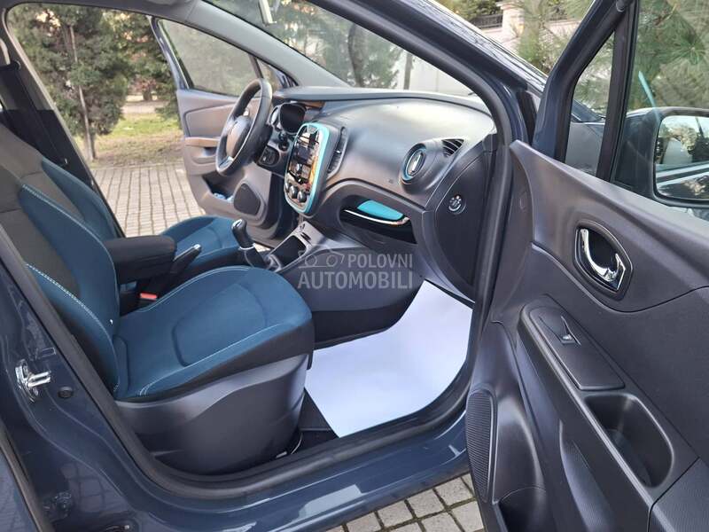 Renault Captur 0.9 TCE  VEL. SERV