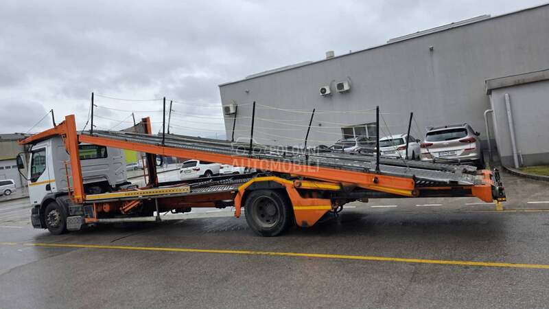 Renault MIDLUM dva kamiona