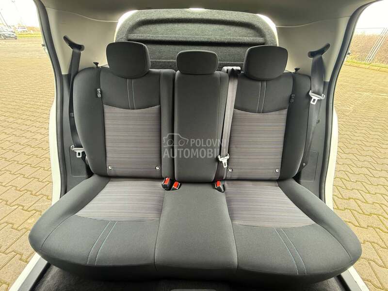 Nissan Leaf ACENTA 6 2 K W