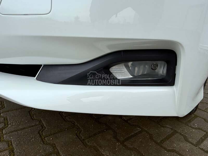 Nissan Leaf ACENTA 6 2 K W