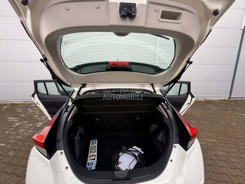 Nissan Leaf ACENTA 6 2 K W