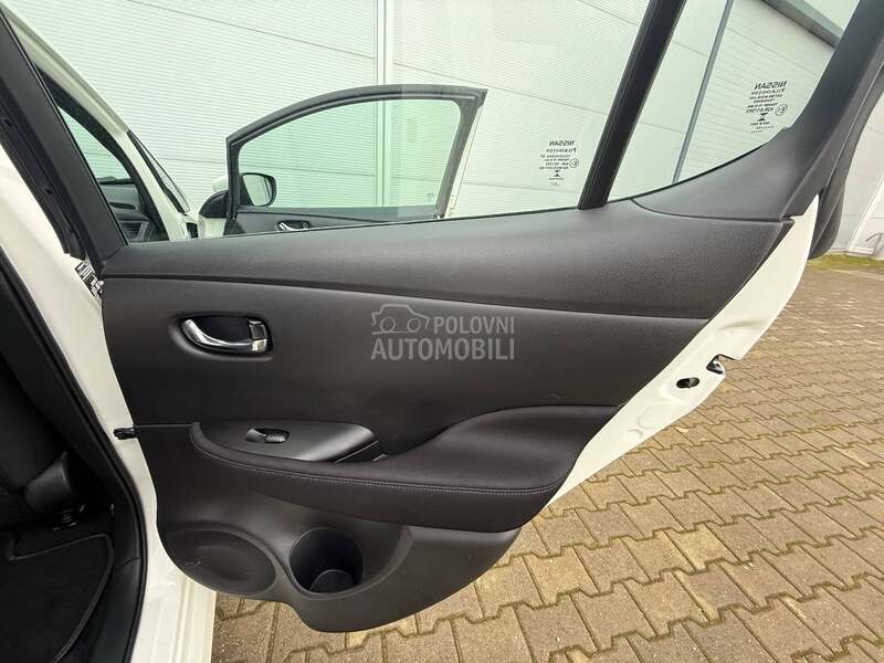 Nissan Leaf ACENTA 6 2 K W