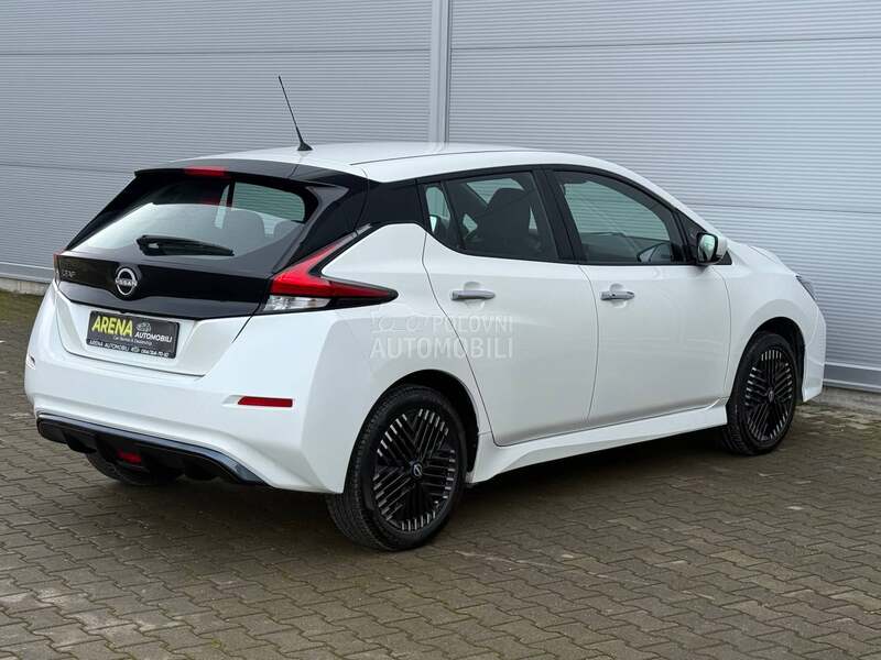 Nissan Leaf ACENTA 6 2 K W