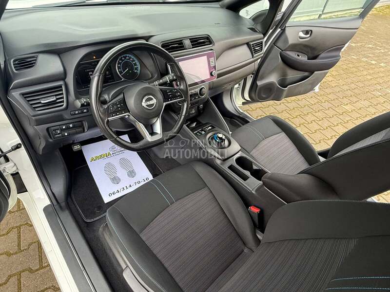 Nissan Leaf ACENTA 6 2 K W