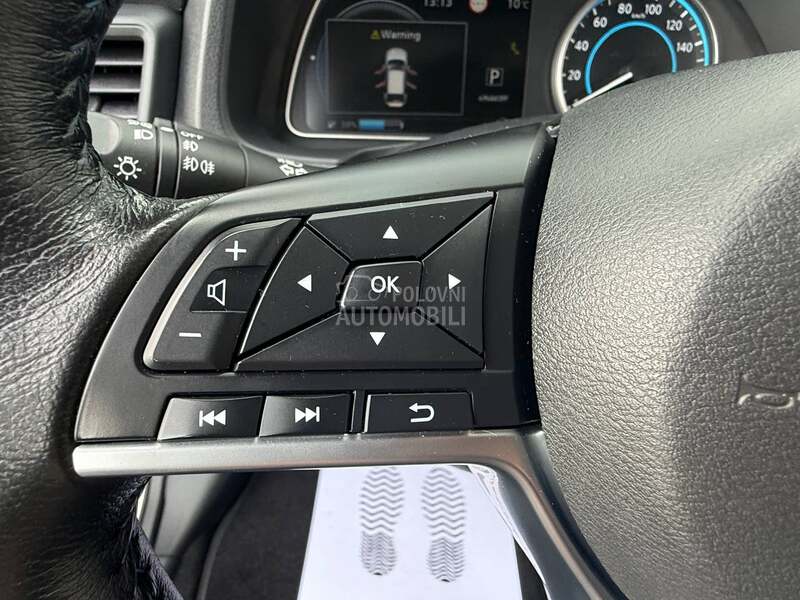 Nissan Leaf ACENTA 6 2 K W