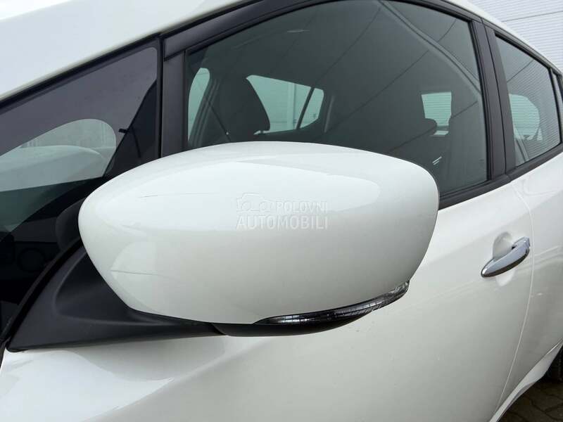 Nissan Leaf ACENTA 6 2 K W