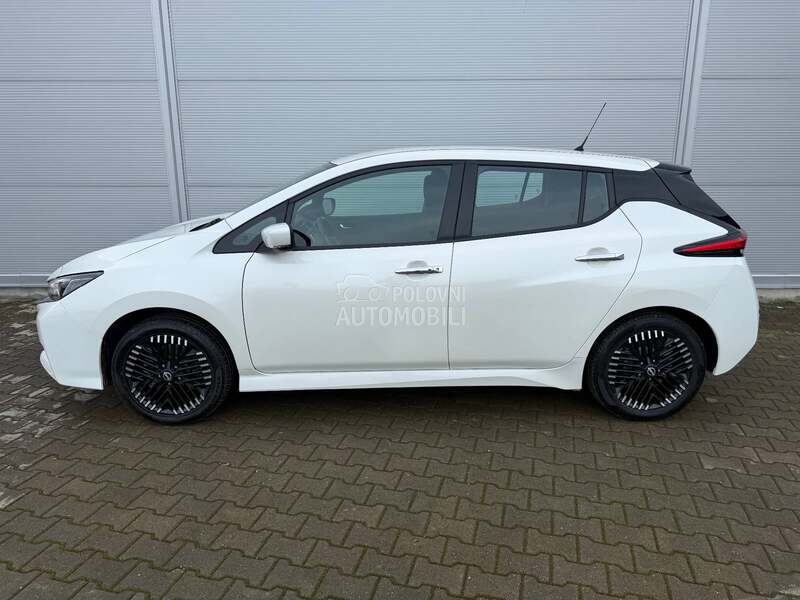 Nissan Leaf ACENTA 6 2 K W