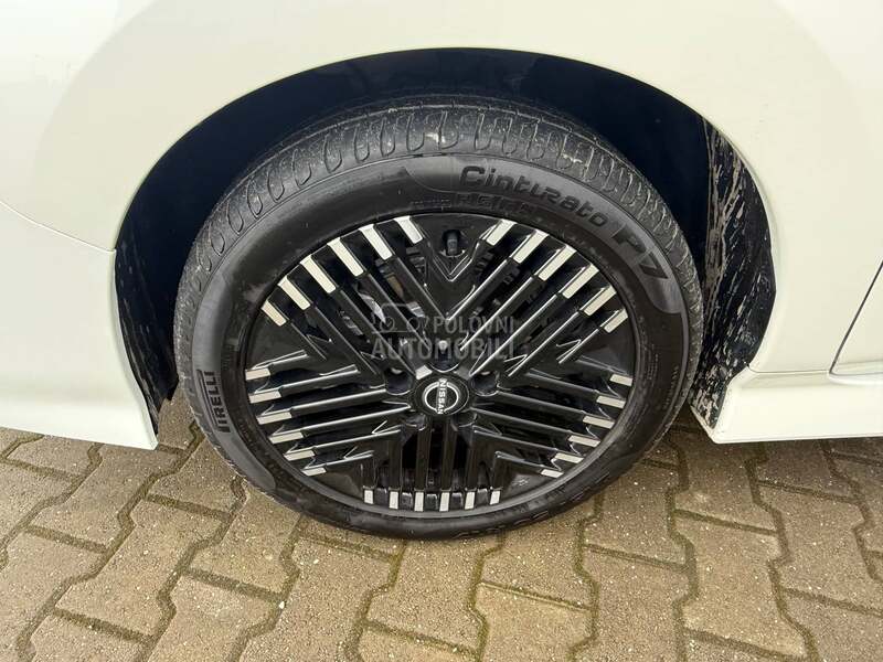 Nissan Leaf ACENTA 6 2 K W