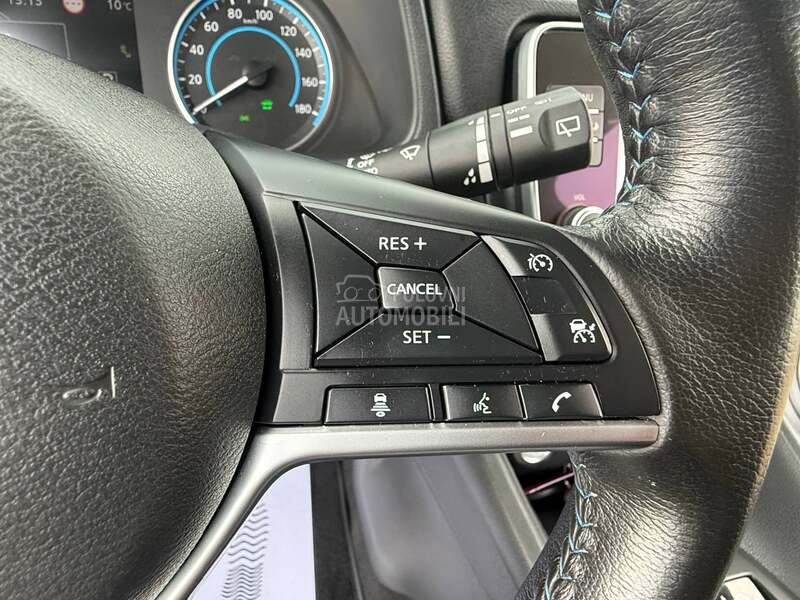 Nissan Leaf ACENTA 6 2 K W