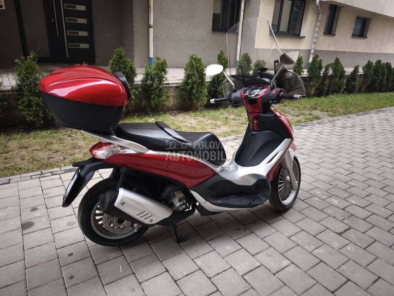 Piaggio Beverly