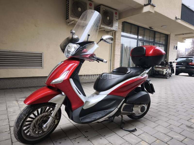 Piaggio Beverly