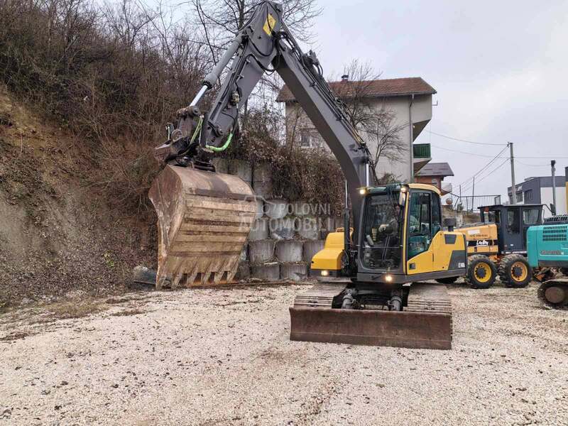 Volvo EC 140 DL ROTOTILT