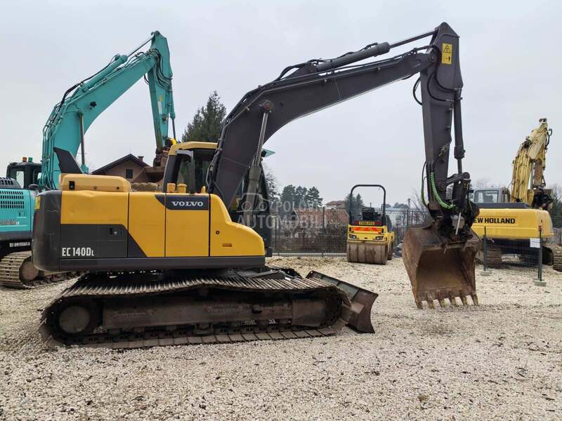 Volvo EC 140 DL ROTOTILT
