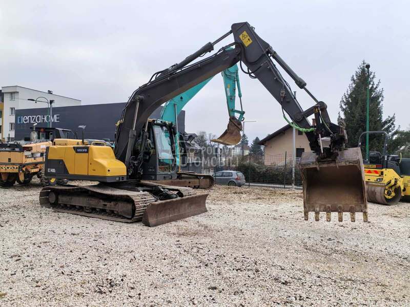 Volvo EC 140 DL ROTOTILT