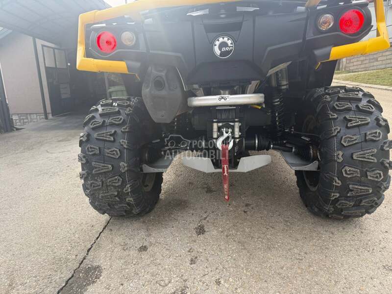 Can-Am Outlender