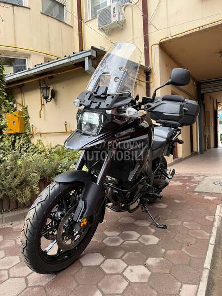 Suzuki v strom 1050
